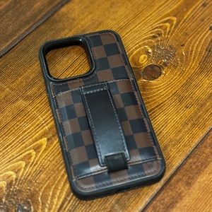 Walli iPhone 13 Pro case